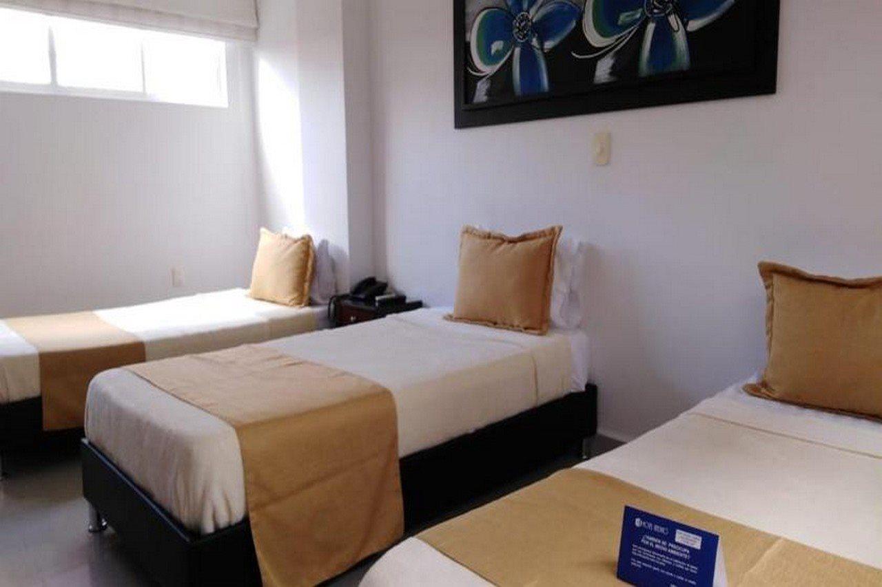 בוקארמנגה Hotel Andino מראה חיצוני תמונה