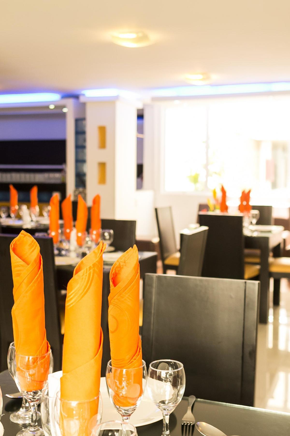 בוקארמנגה Hotel Andino מראה חיצוני תמונה