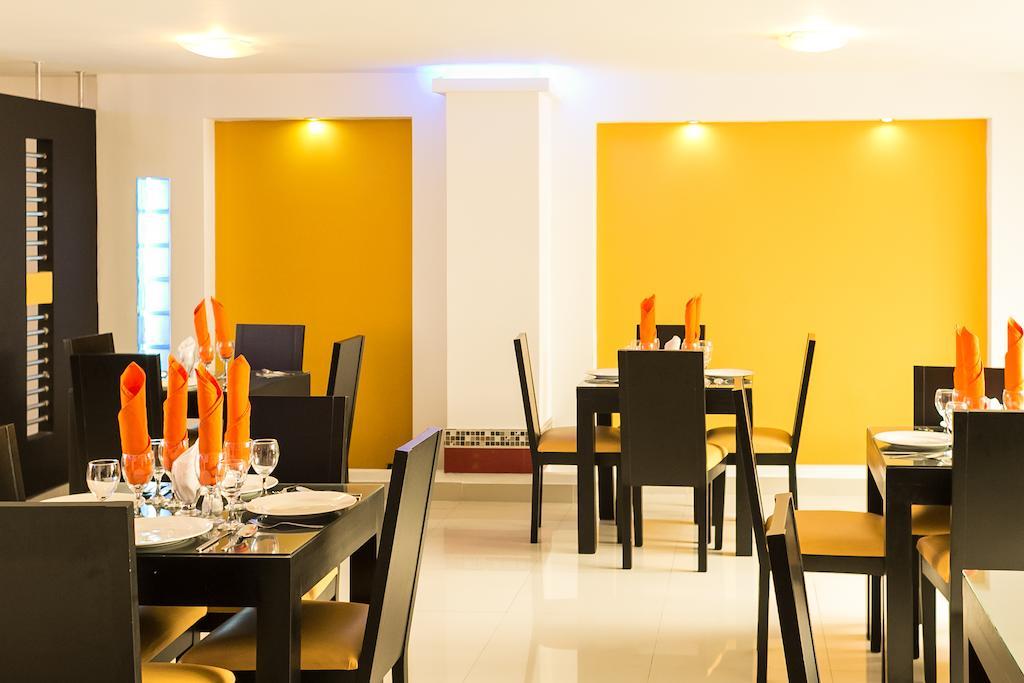 בוקארמנגה Hotel Andino מראה חיצוני תמונה