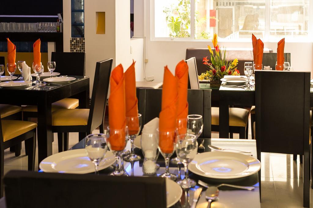 בוקארמנגה Hotel Andino מראה חיצוני תמונה