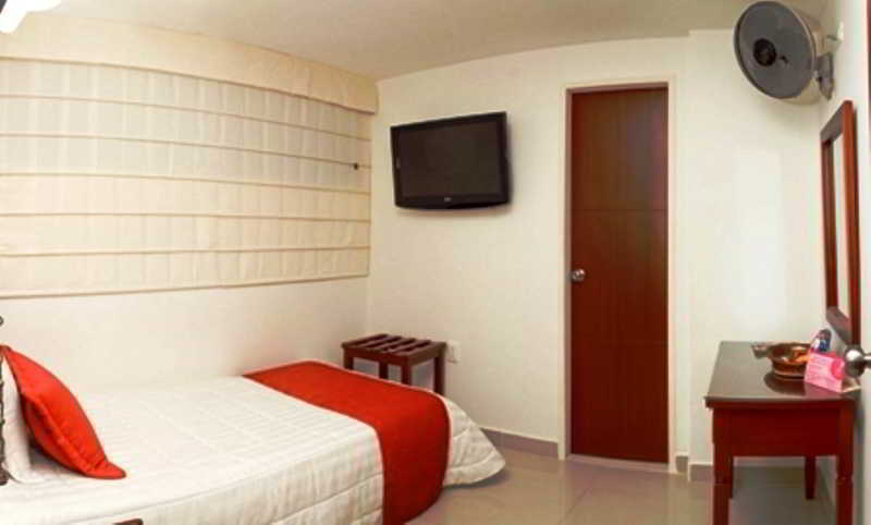 בוקארמנגה Hotel Andino מראה חיצוני תמונה